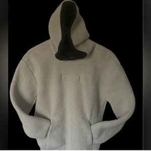 Hollister Hoodie